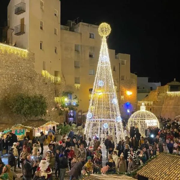 Navidad Ferrero Rocher en Familia, 7 px, barbacoa, wifi, mascotas, hotel v destinaci Peñíscola