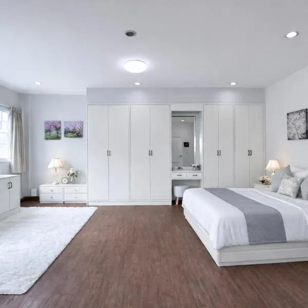 Blissful Heaven Residence at BTS Phromphong Emdistrict Shopping Area, hotel in Bangkok