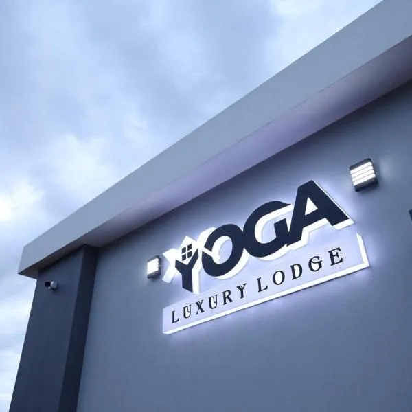 Yoga Luxury Lodge, Hotel in Thohoyandou