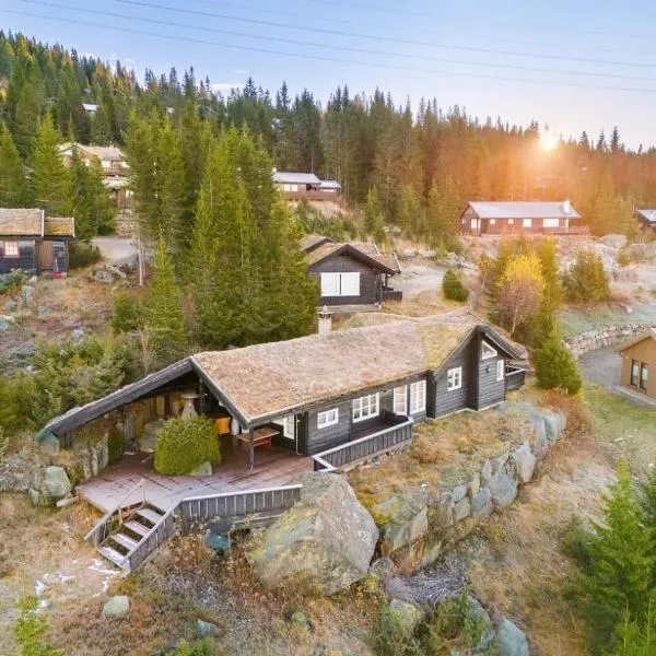 Bekkeblom, family cabin with extension in Hafjell, hotel u gradu 'Hafjell'