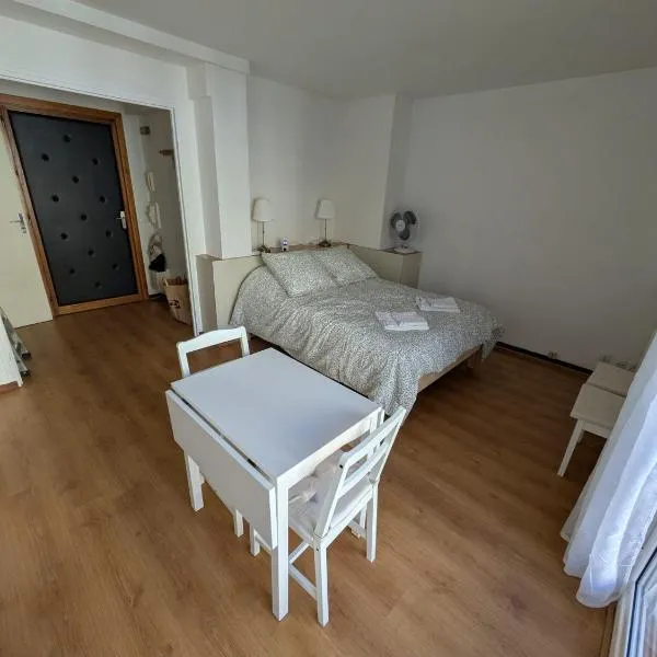 Le petit casino, hotel a Mentone
