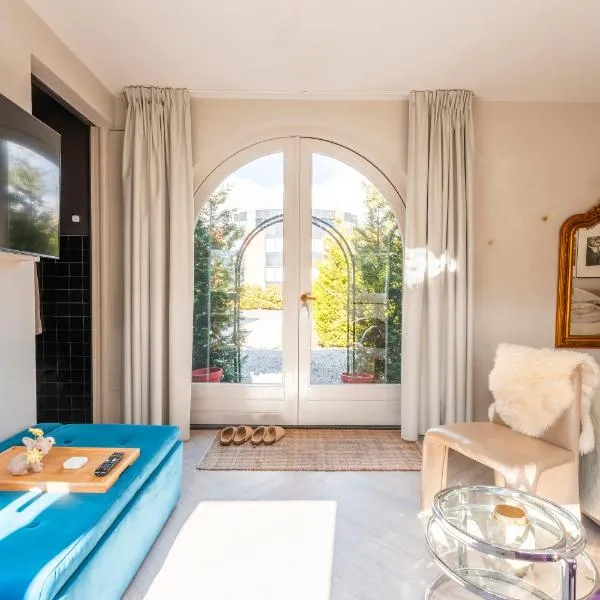 The Gentle Arch Schiphol Amsterdam, готель у місті Алсмер