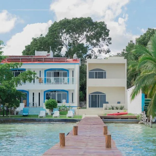 Departamentos Blue Bacalar、バカラルのホテル
