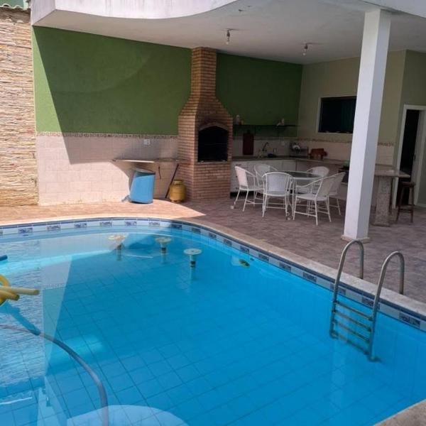 Casa a 3 minutos na praia do forte