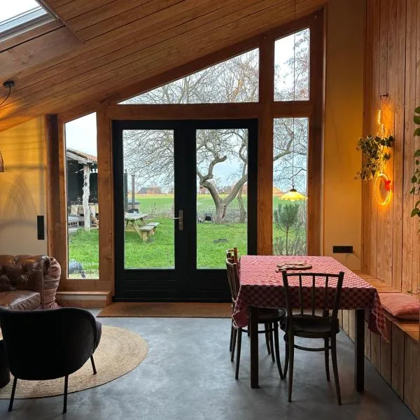 Viesnīca PieterBuur pilsētā Pīterbūrena