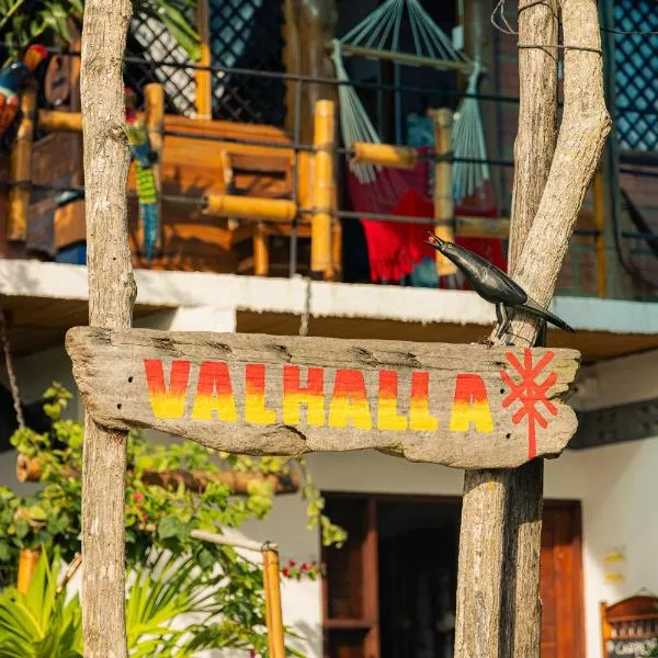 Cabaña Alojamiento Valhalla、Rincónのホテル