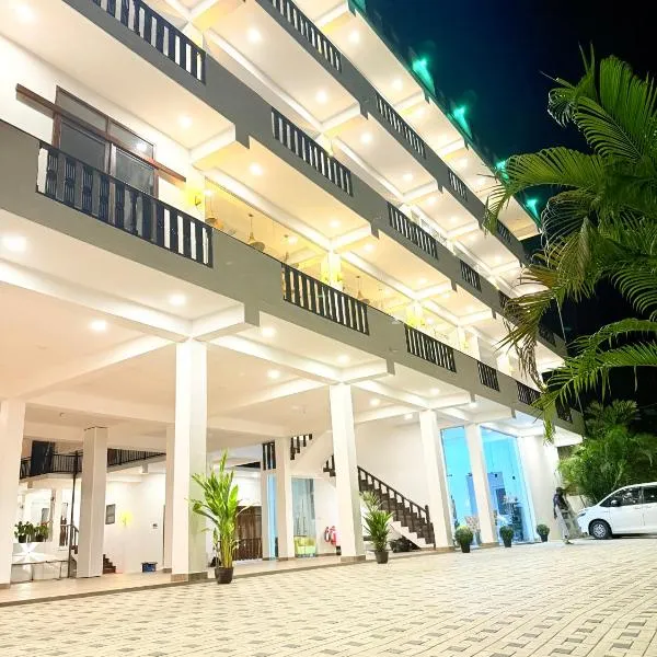 Ceylon Charm Mirissa, hotel i Mirissa