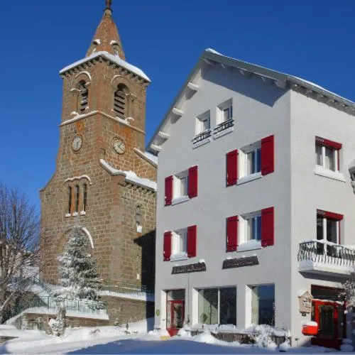 Viesnīca Gîte d'étapes et tables d'hôtes, Le Chalet d'Ambre pilsētā Les Estables