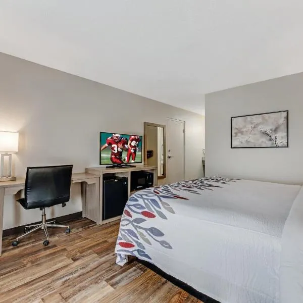 Red Roof Inn & Suites Wilkesboro, hotel em Wilkesboro