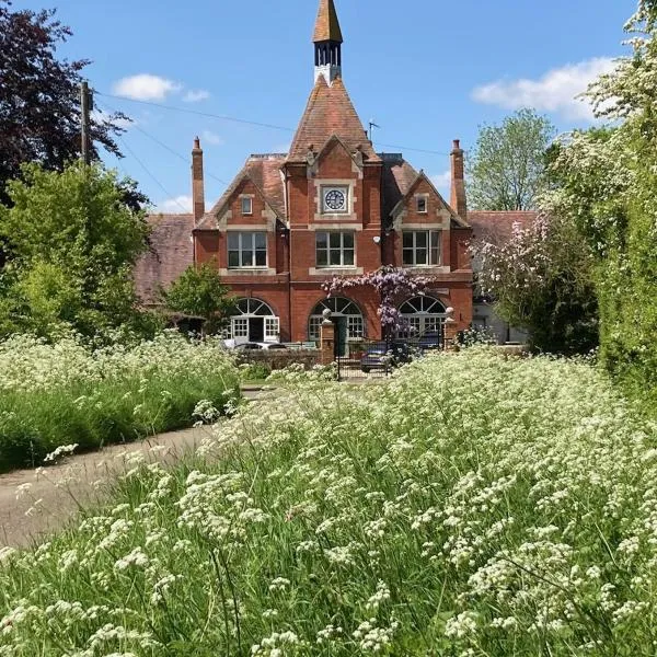 The Clock Tower, hotel di Daventry