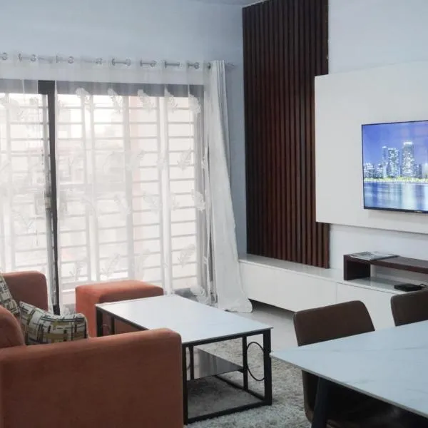 SEJOURABIDJAN - Residences Cocody Angré, hotel in Abidjan