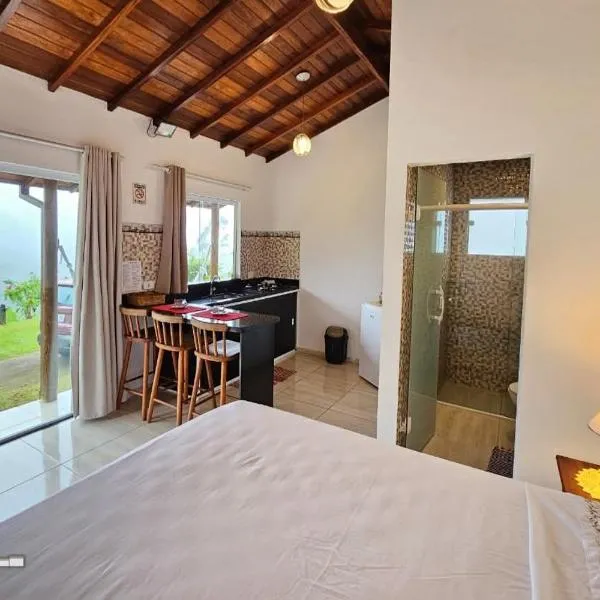 Chalés Vale dos Pássaros Refúgio nas montanhas, hótel í Paraty