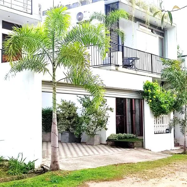 카투나야카에 위치한 호텔 Airport Retreat-CMB Transit Stay