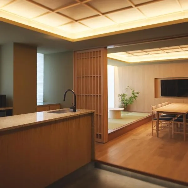 UCHIWA STAY Osaka NAMBA، فندق في أوساكا