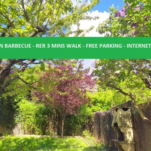 Garden house, parking, 3 mins RER, 1km Paris, hotel a Arcueil