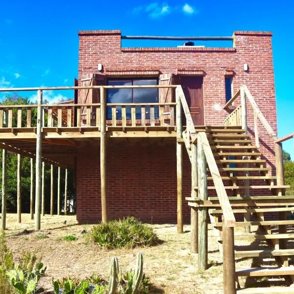 Castillito de la viuda casa para 5o 6 personas, hotel v destinaci Punta del Diablo