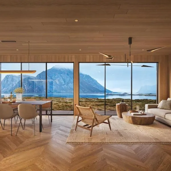 NEW! High end cabin Lofoten 4，位于Lyngværet的酒店