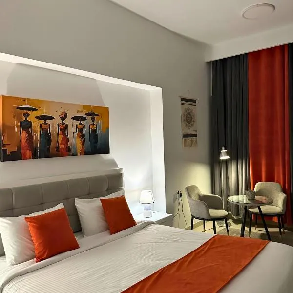 Bella INN - Deluxe Master rooms with Balcony - No Smoking，位于迪拜的酒店