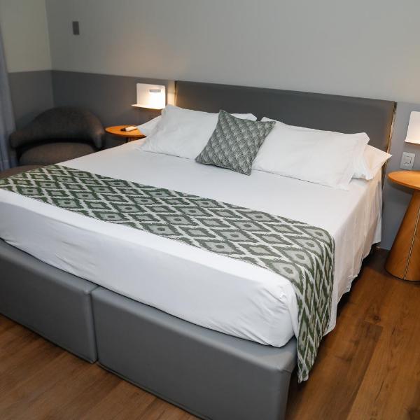 Sandri City Hotel