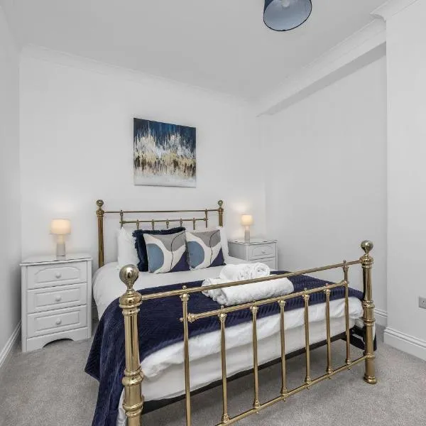 Spacious 2 Bed & 1 Bath - Close to Beach & City Centre, מלון בברייטון אנד הוב