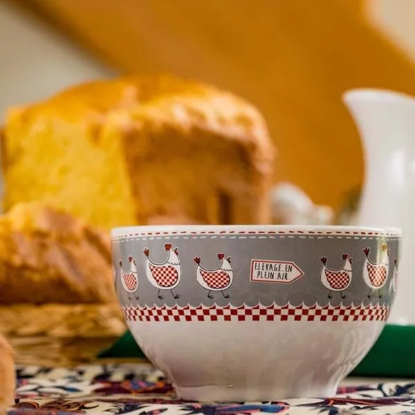 Une Poule Sur un mur, chambre d'hôte à Soulosse, отель в городе Soulosse-sous-Saint-Élophe