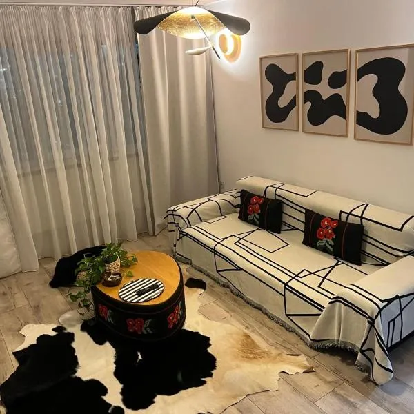 Modern Apartment, khách sạn ở Tecuci