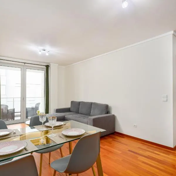 New Santa Cruz Airport & Downtown Apartment, hotel in Santa Cruz