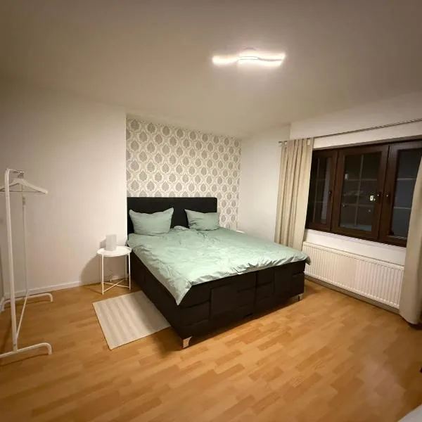 Ferienwohnung in der Innenstadt, hotel em Euskirchen