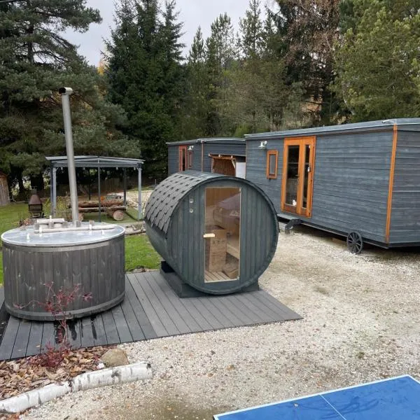 Maringotky Šumava, hotel in Sušice