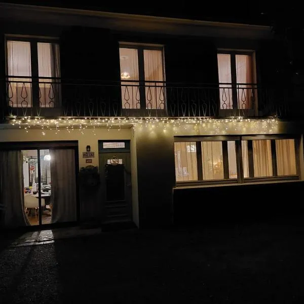 Cabanada lodge 8 chambres, hotel in Languidic