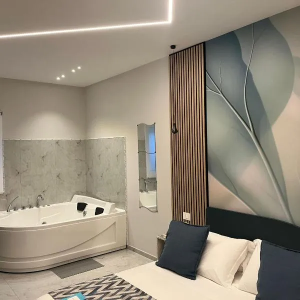 Encanto Suites by La Sirenetta，位于陶尔米纳的酒店