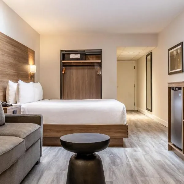 Atrium Hotel Vancouver, hotel em Vancouver