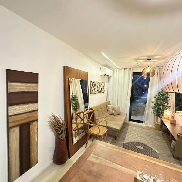 Flat perto da praia de Copacabana com varanda, piscina e sauna