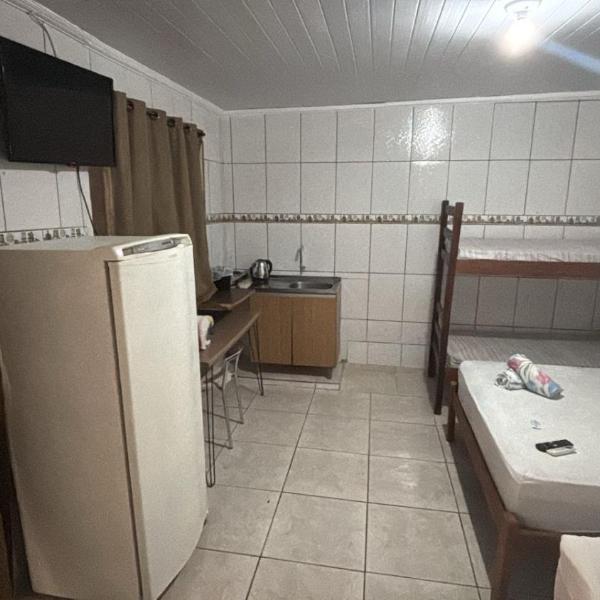 Recanto Pousada JU&JU com piscina COMPARTILHADA - Foto 3
