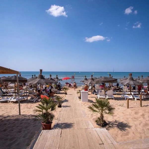 Hotel Baia Del Sole, hotel v destinaci Marina di Ragusa