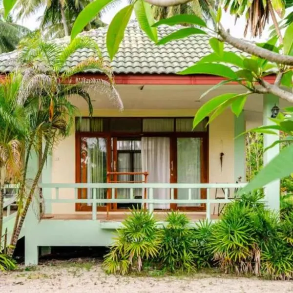 Green Heaven Bungalows, hotel in Amphoe Koh Samui