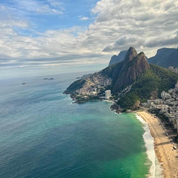 IPANEMA 3 quartos, 2 banheiros todo novinho e 04 ar condicionados