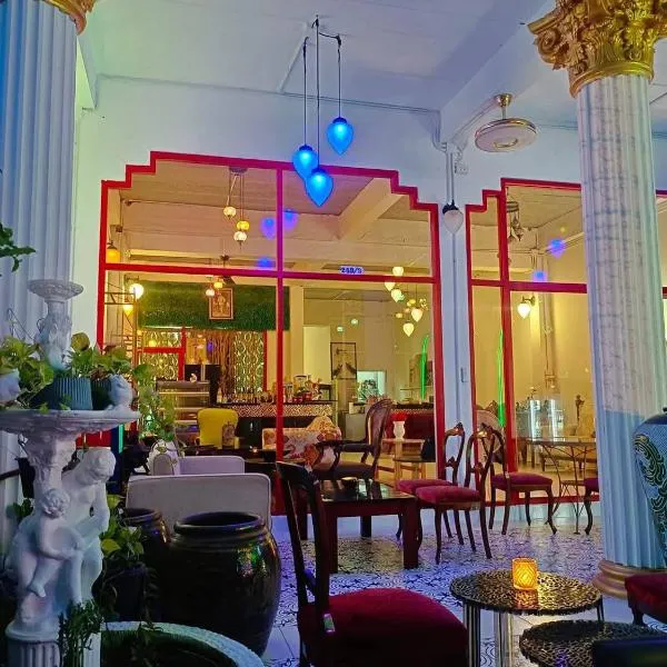 MaHaNa Hostel Pattaya, hotel in Jomtien Beach