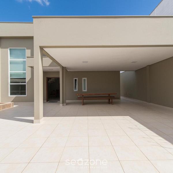 Casa c/ Piscina e Churrasqueira THG0006