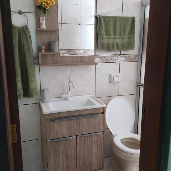 Apartamento Completo na Praia de Bombas - 3 quartos - 10 pessoas - Foto 3