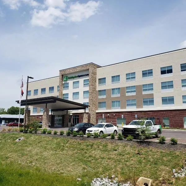 Holiday Inn Express & Suites Nashville North - Springfield by IHG, hotel in Springfield