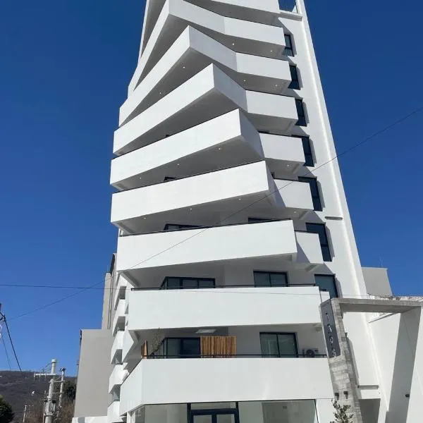 Amida Premium Monoambiente en la ciudad de Salta，薩爾塔的飯店