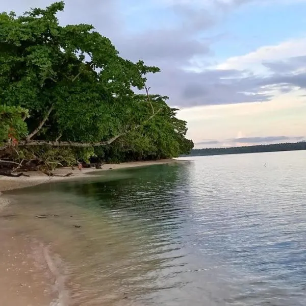 Mioko Island,Kababiai的飯店