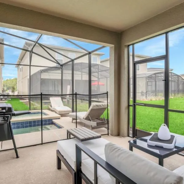 Pool & BBQ | Disney-Themed Cozy 6BD | Near Disney, hotel sa Kissimmee