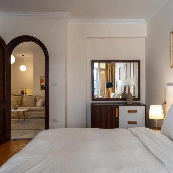 카이로에 위치한 호텔 Central Japandi Style One-Bedroom Apartment in Zamalek
