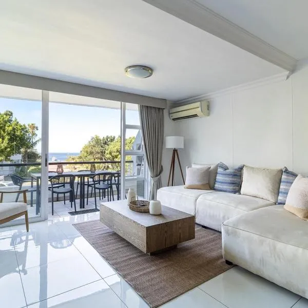 The Waterclub Luxe Beach Home, khách sạn ở Cape Town