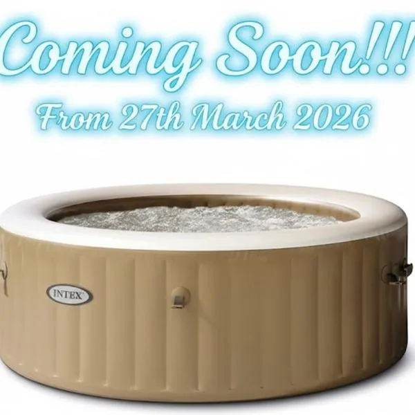 Alton Towers & Foxtail Barns & Oak Barns & Peak District，位于Wetleyrocks的酒店