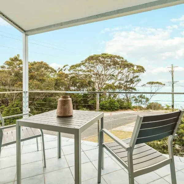 Seahaven - pet-friendly retreat near Hyams Beach, hotel din Hyams Beach