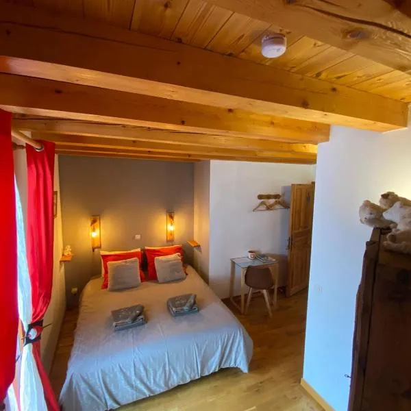 La Roche Meane, hotel i Villar-dʼArène