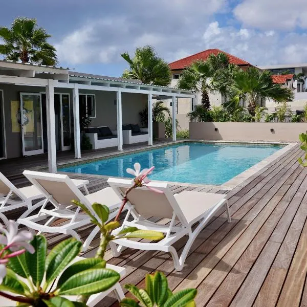 Boutique Hotel & apartments JT Curaçao, hotel in Willemstad